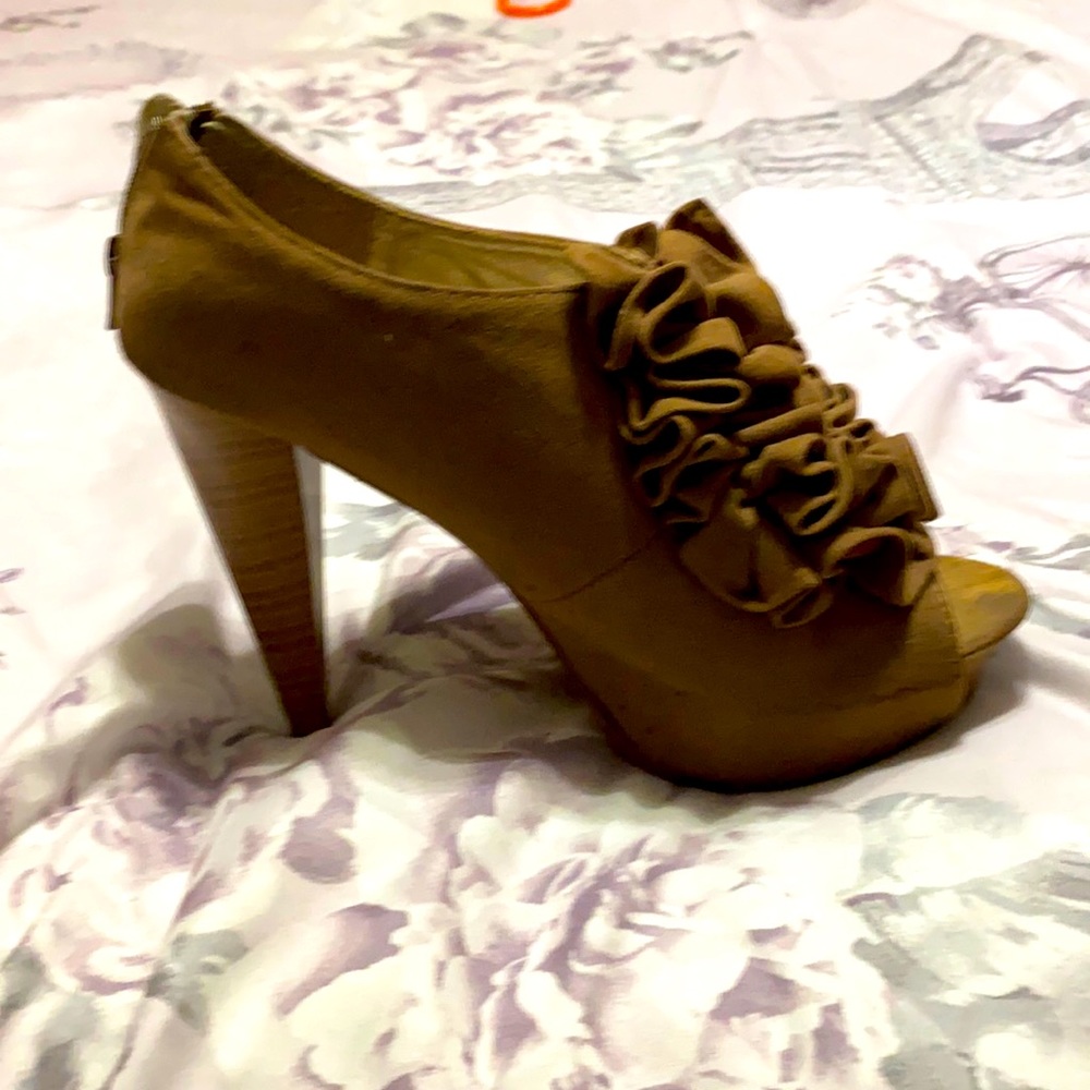 Light Brown High Heels